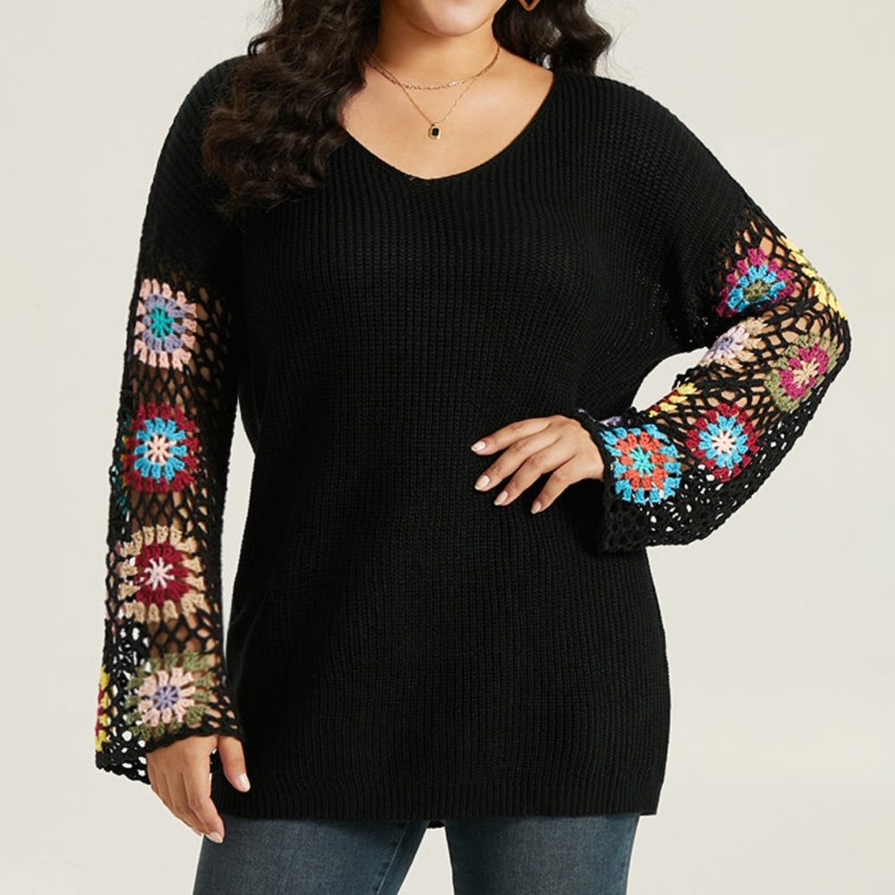 NWT-Gorgeous Gorgeous Lightweight Boho Style Sweater. Crochet Sleeves!